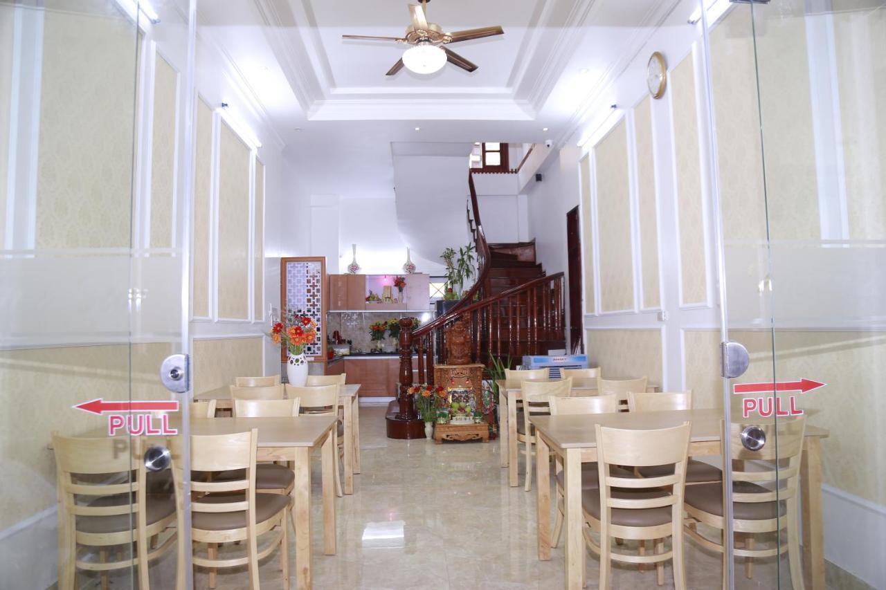 Moon & Sun Hotel Hue Exterior foto