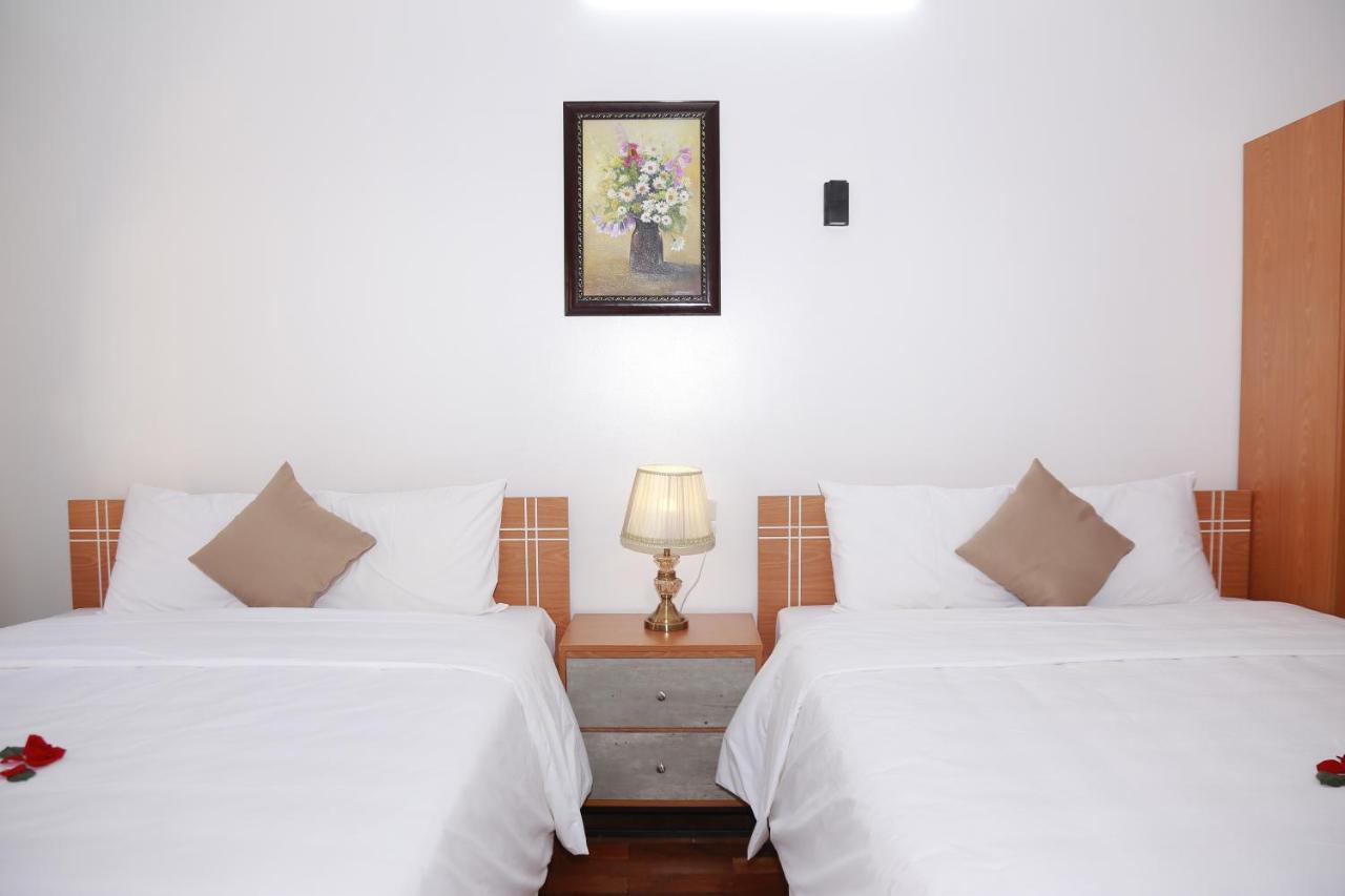 Moon & Sun Hotel Hue Exterior foto
